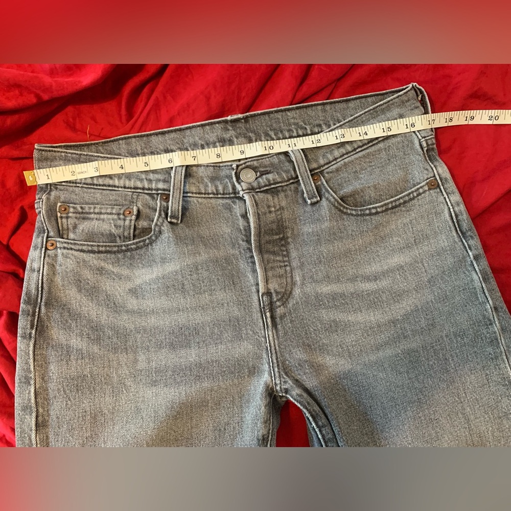 Levi’s 501 Tapered Jeans - Picture 4 of 9